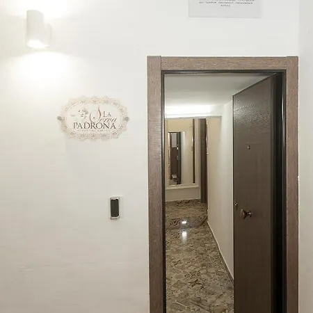 La Serva Padrona Tarent