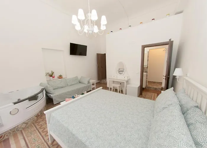 La Serva Padrona 3* Tarente