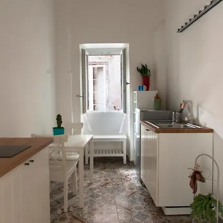 La Serva Padrona 3* Taranto